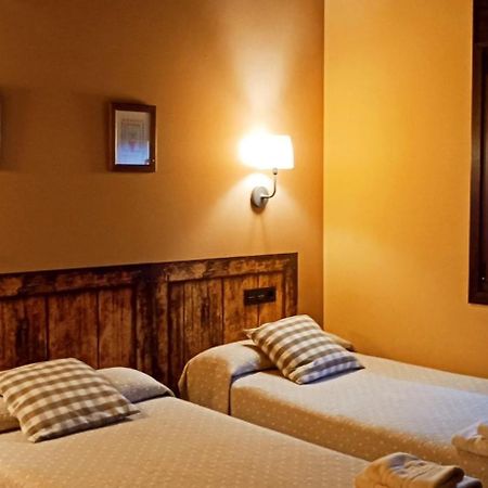 Casas Rurales Entrecastanos Onís Εξωτερικό φωτογραφία