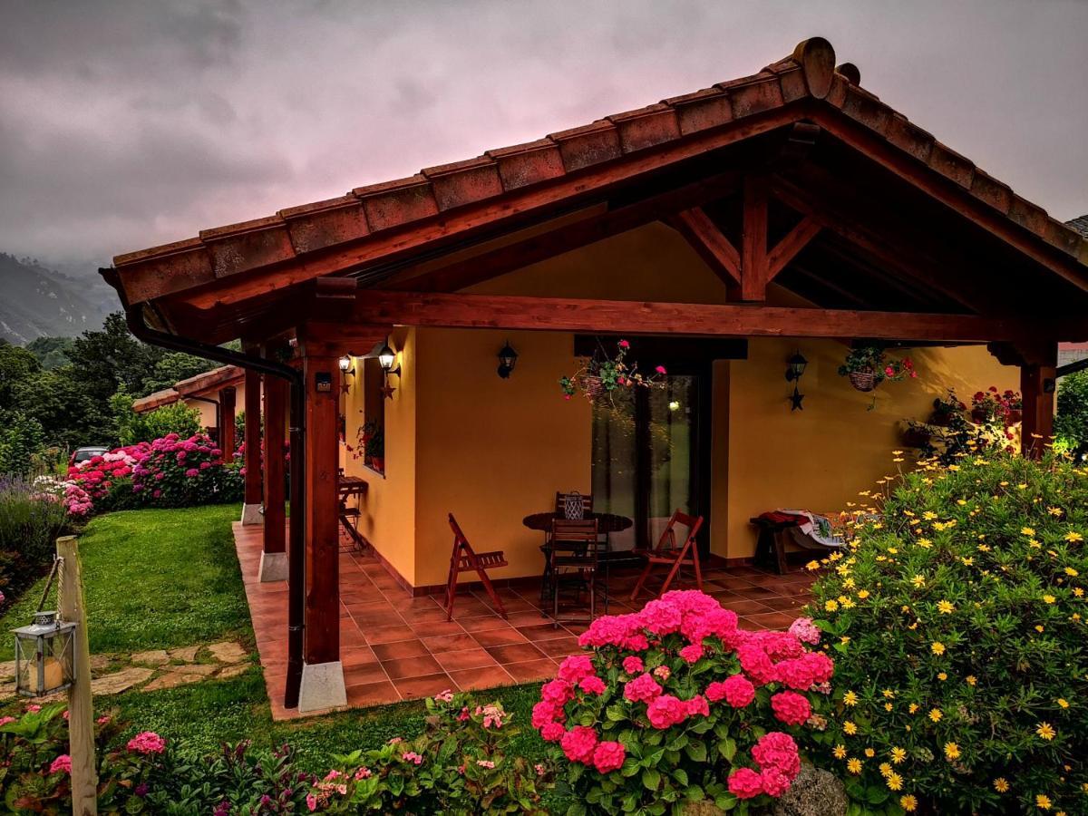 Casas Rurales Entrecastanos Onís Εξωτερικό φωτογραφία