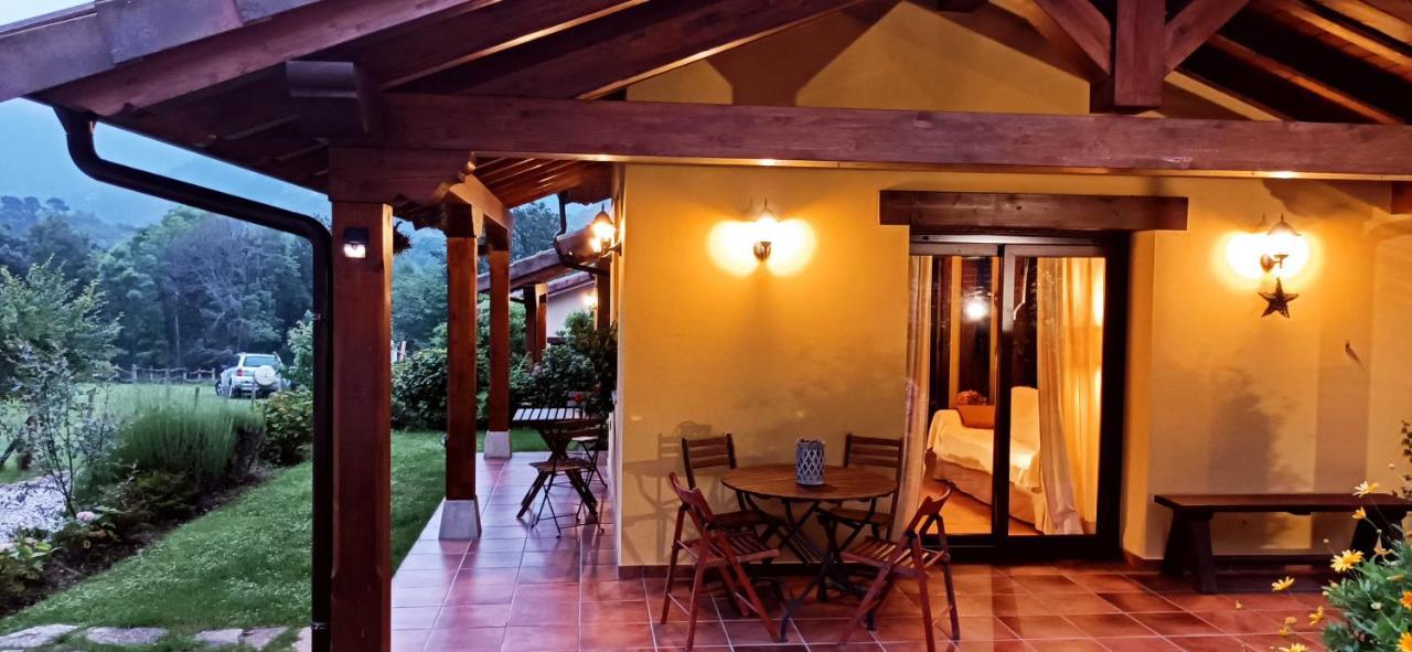 Casas Rurales Entrecastanos Onís Εξωτερικό φωτογραφία